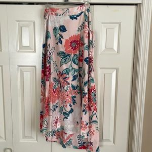 Floral wrap skirt. MIDI length